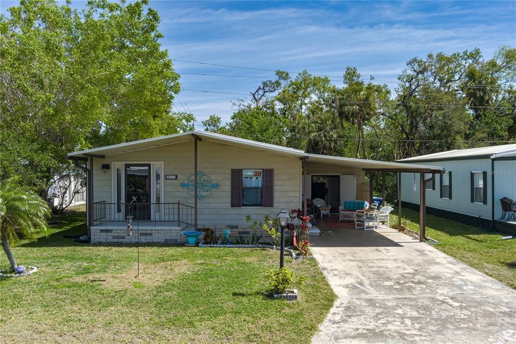 最近售出: $149,500 (2 贝兹, 1 浴室, 800 平方英尺)