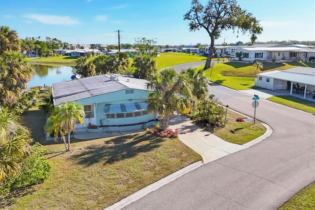 Active With Contract: $150,000 (2 beds, 2 baths, 963 Square Feet)