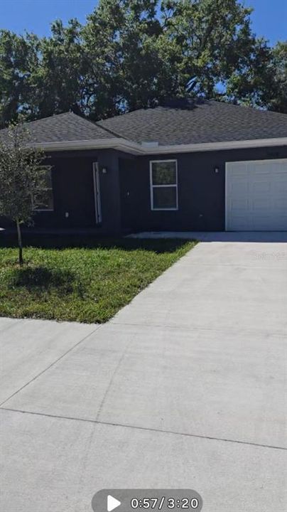 Recently Sold: $290,000 (3 beds, 2 baths, 1516 Square Feet)