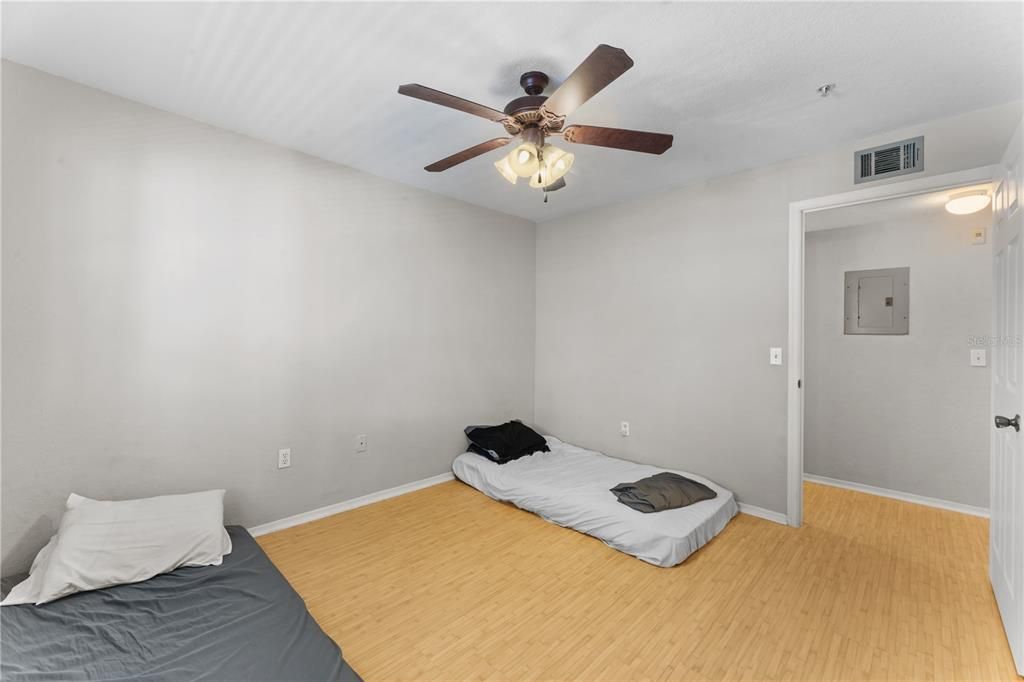 En Venta: $210,000 (2 camas, 2 baños, 1160 Pies cuadrados)