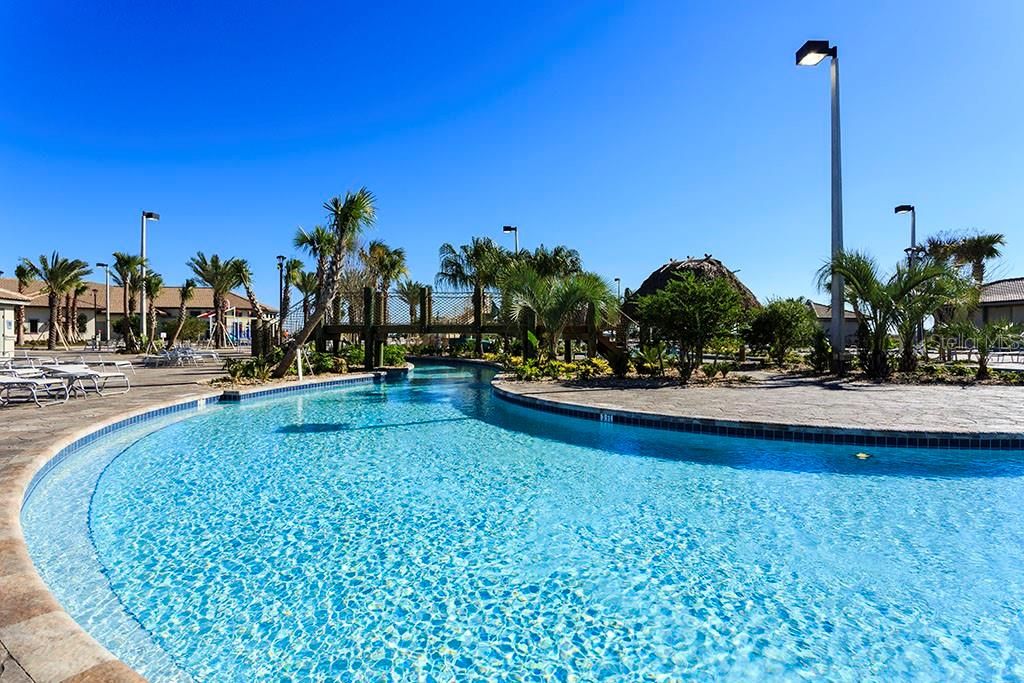 For Sale: $550,000 (7 beds, 6 baths, 3339 Square Feet)