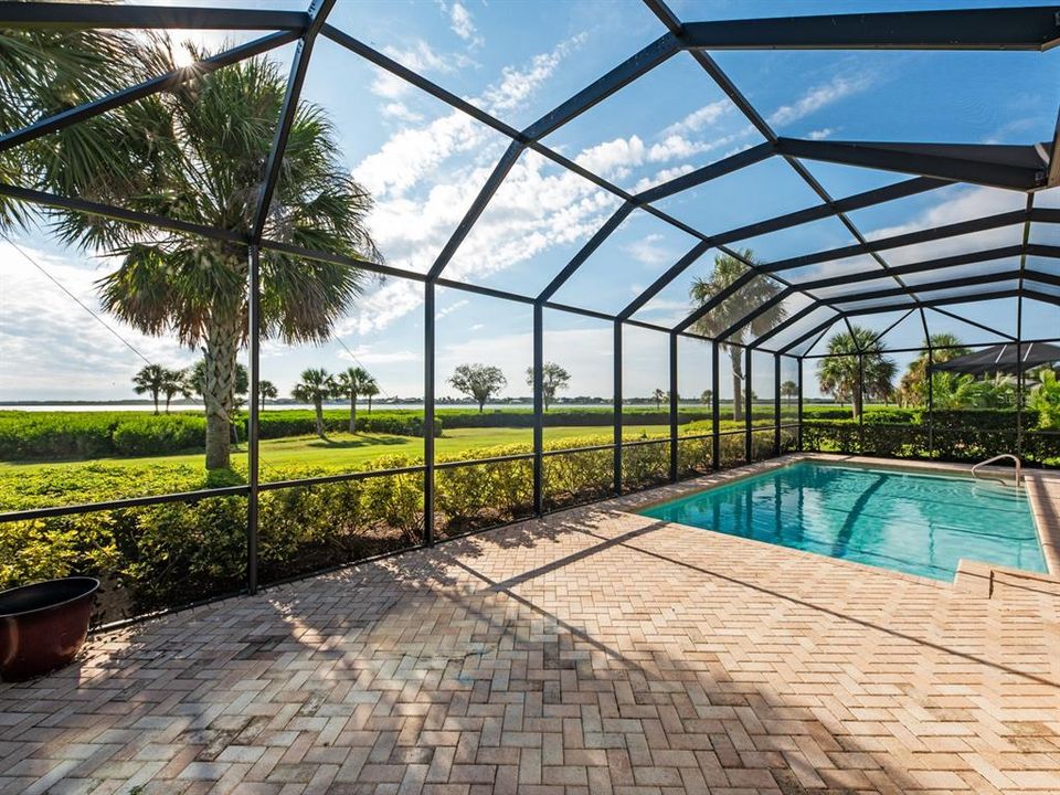 En Renta: $7,600 (4 camas, 4 baños, 3460 Pies cuadrados)