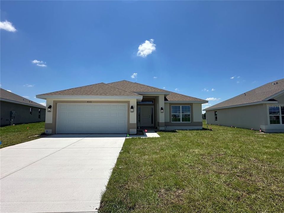 最近售出: $284,250 (4 贝兹, 2 浴室, 1831 平方英尺)