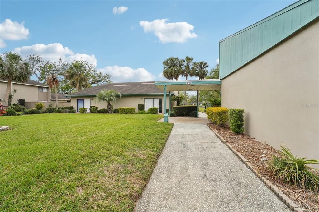 На продажу: $154,900 (2 спален, 1 ванн, 1190 Квадратных фут)