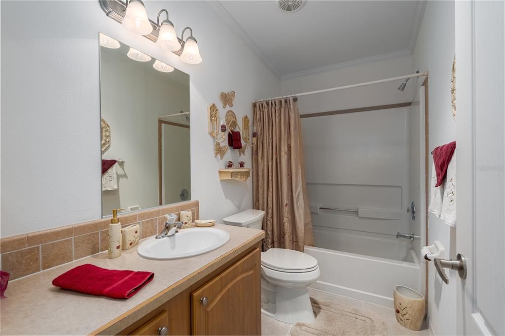 For Sale: $294,900 (3 beds, 2 baths, 1680 Square Feet)