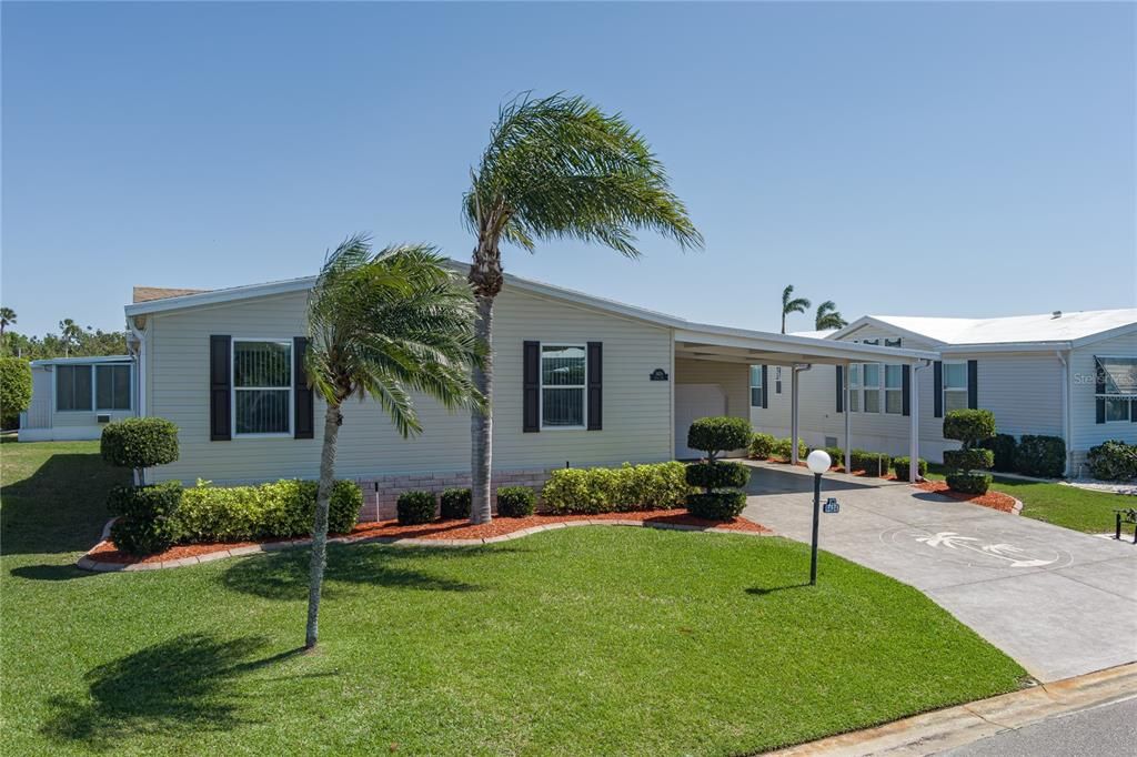 For Sale: $294,900 (3 beds, 2 baths, 1680 Square Feet)