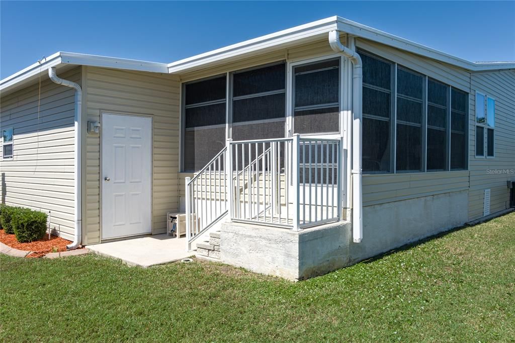 For Sale: $294,900 (3 beds, 2 baths, 1680 Square Feet)