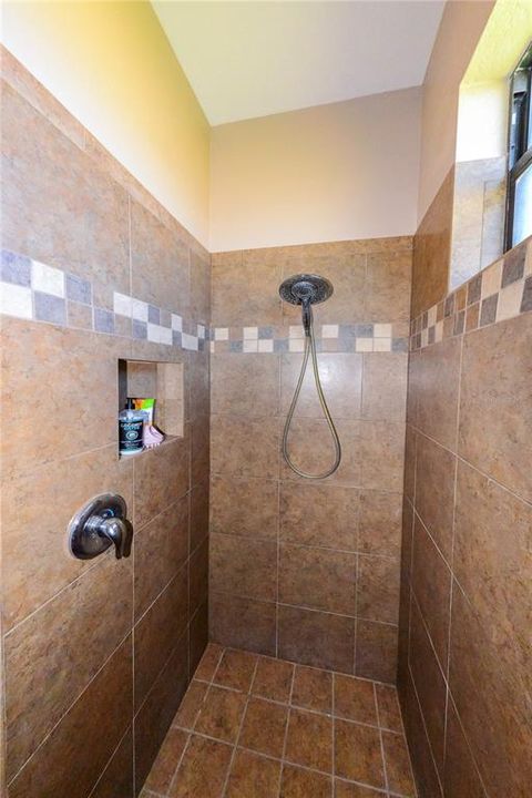 На продажу: $850,000 (4 спален, 2 ванн, 2151 Квадратных фут)