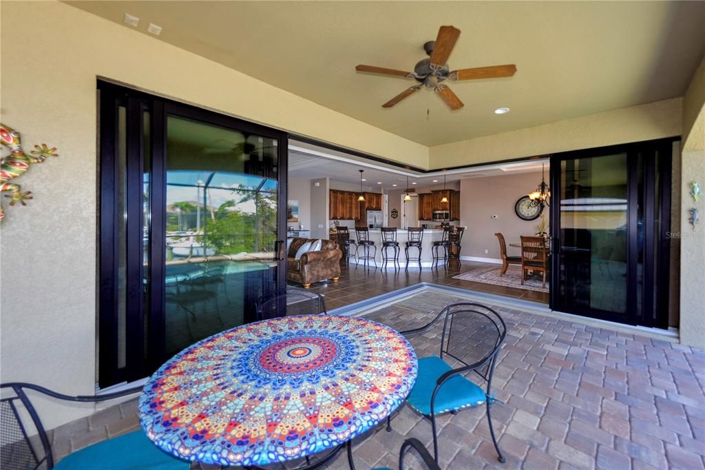 На продажу: $850,000 (4 спален, 2 ванн, 2151 Квадратных фут)