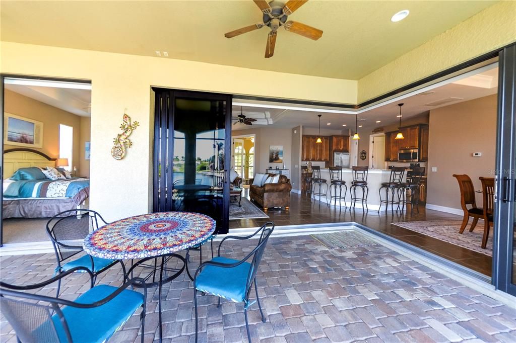 На продажу: $850,000 (4 спален, 2 ванн, 2151 Квадратных фут)