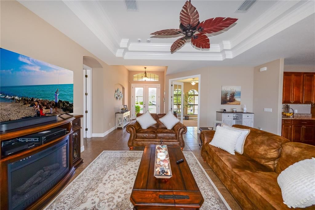 На продажу: $850,000 (4 спален, 2 ванн, 2151 Квадратных фут)