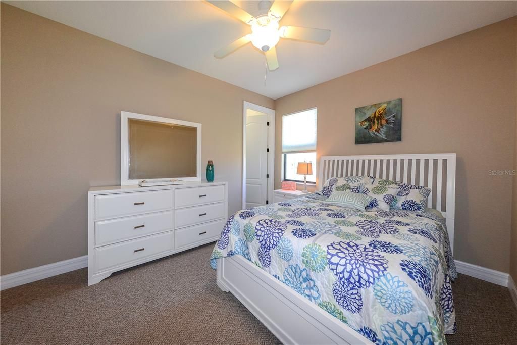 На продажу: $850,000 (4 спален, 2 ванн, 2151 Квадратных фут)