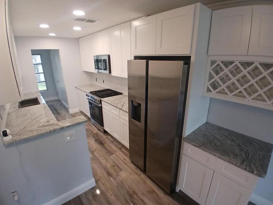 待售: $164,900 (2 贝兹, 2 浴室, 1125 平方英尺)