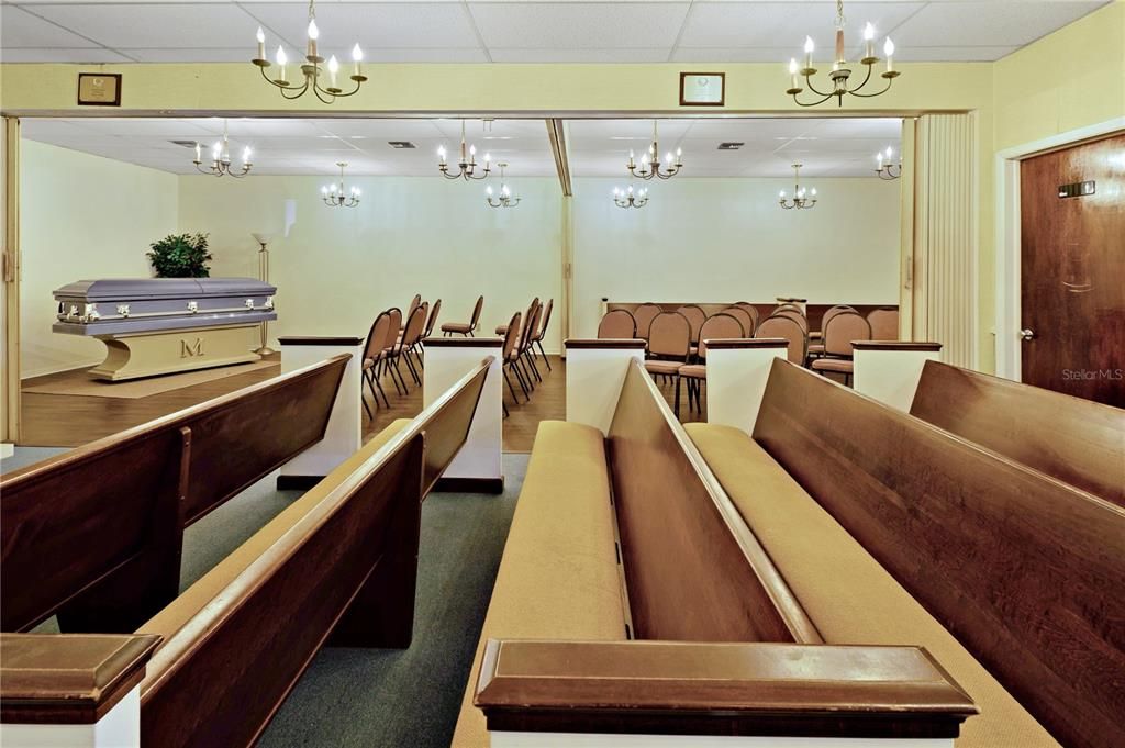 合同活跃: $700,000 (0 贝兹, 0 浴室, 4401 平方英尺)