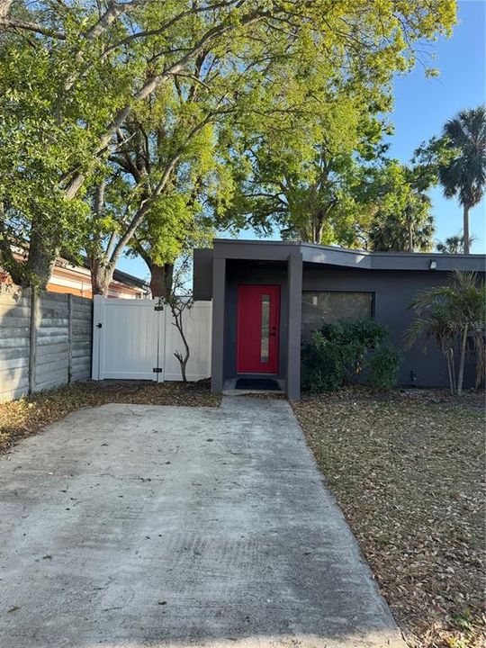 Недавно арендовано: $1,800 (1 спален, 1 ванн, 667 Квадратных фут)