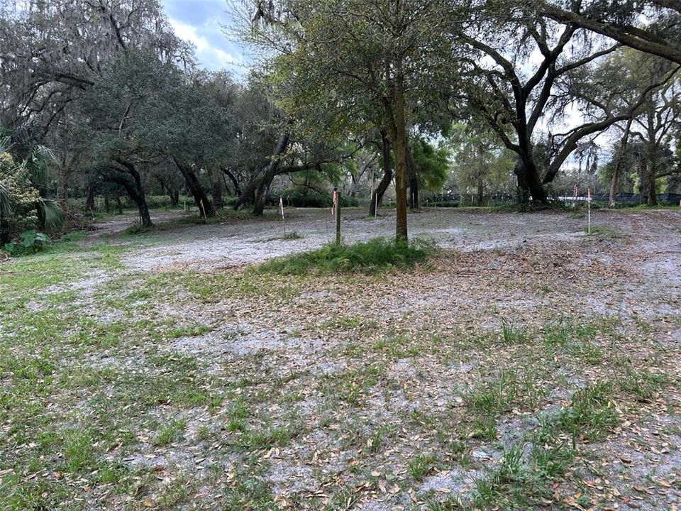 На продажу: $189,500 (5.80 acres)