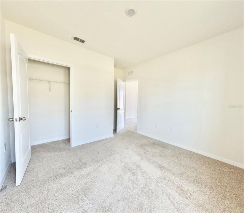 For Sale: $335,000 (4 beds, 2 baths, 1867 Square Feet)