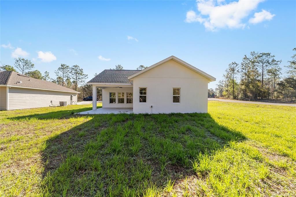 For Sale: $294,999 (2 beds, 2 baths, 1443 Square Feet)