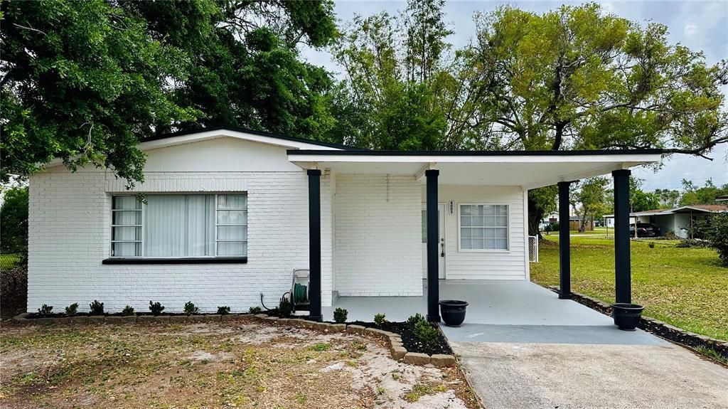 Vendido Recientemente: $470,000 (4 camas, 3 baños, 1236 Pies cuadrados)