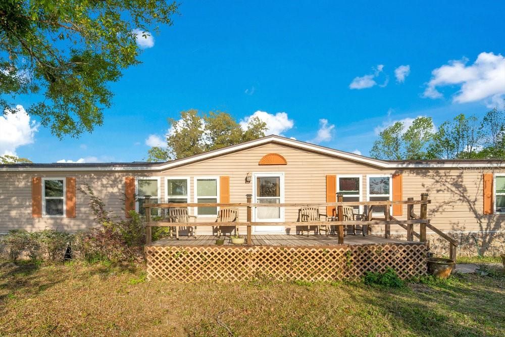 Недавно продано: $255,000 (4 спален, 2 ванн, 2052 Квадратных фут)