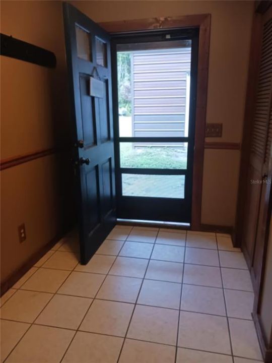 En Venta: $450,000 (3 camas, 2 baños, 1668 Pies cuadrados)