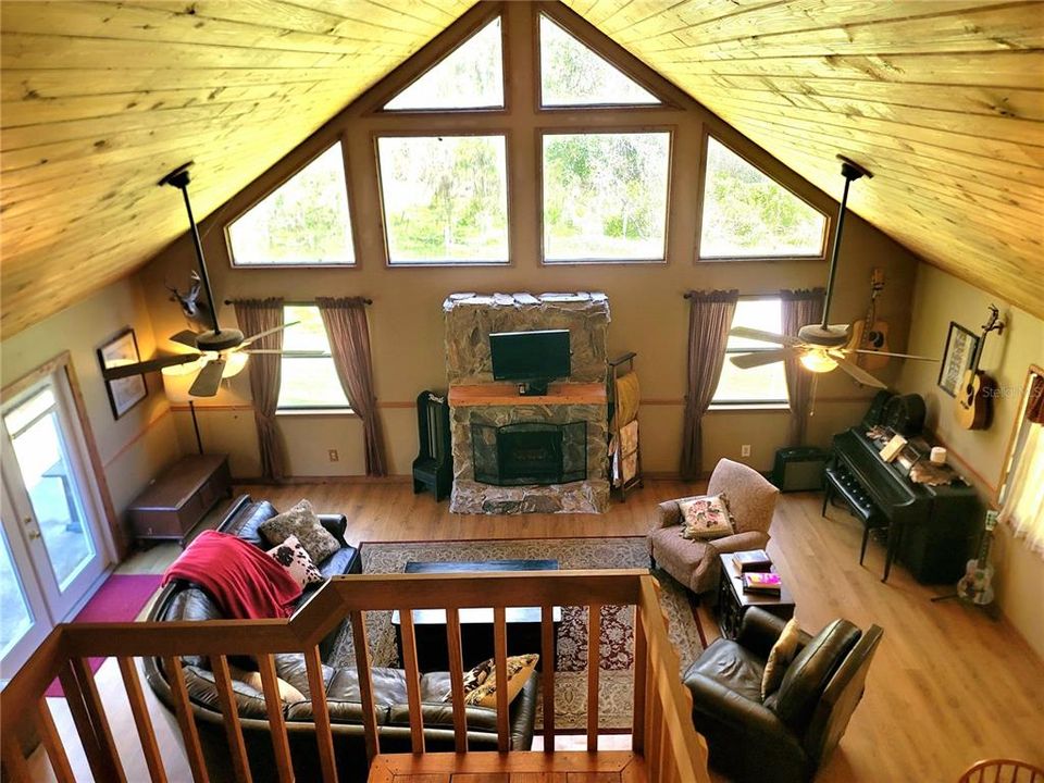 En Venta: $450,000 (3 camas, 2 baños, 1668 Pies cuadrados)