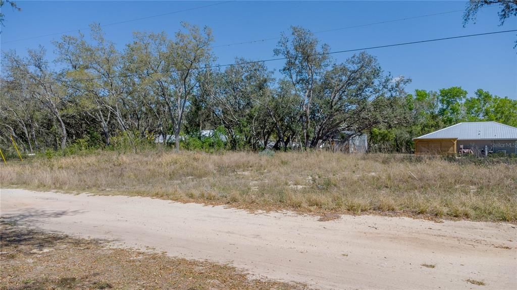 待售: $29,000 (0.39 acres)