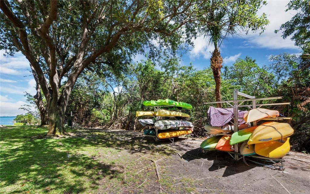 待售: $575,000 (2 贝兹, 2 浴室, 1144 平方英尺)