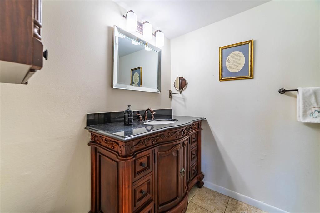 For Sale: $254,900 (2 beds, 2 baths, 1440 Square Feet)