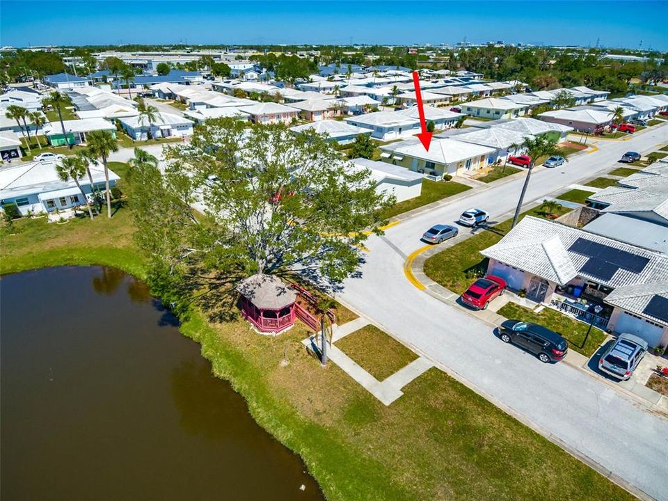 For Sale: $254,900 (2 beds, 2 baths, 1440 Square Feet)