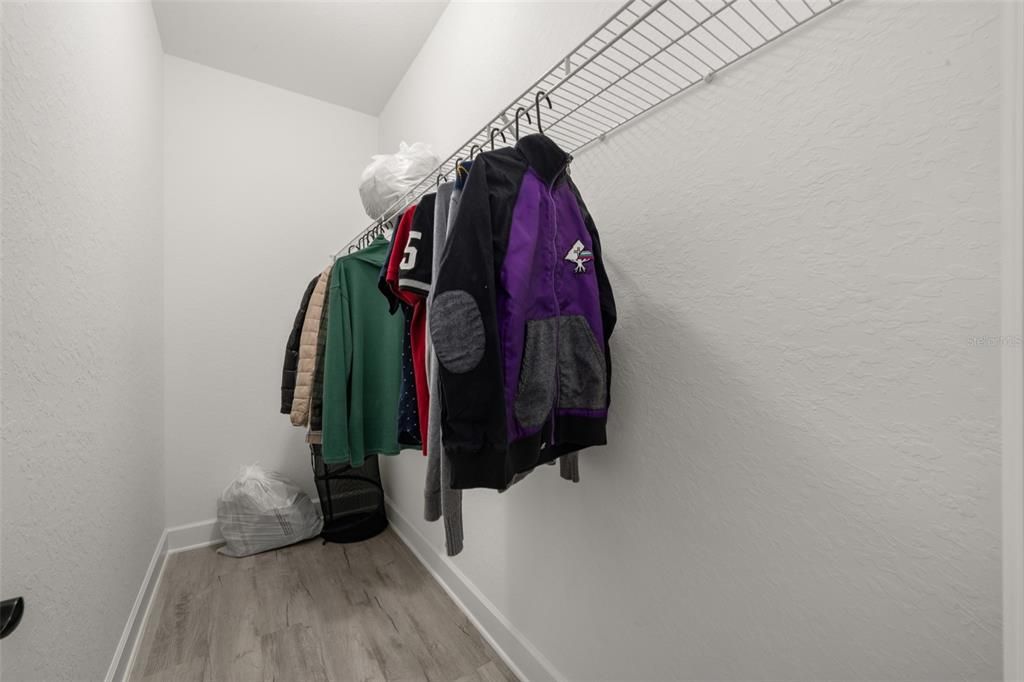 На продажу: $559,999 (4 спален, 2 ванн, 2427 Квадратных фут)