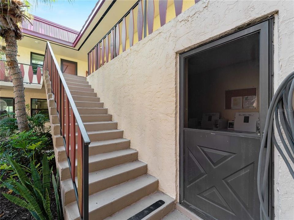 For Sale: $174,900 (1 beds, 1 baths, 780 Square Feet)