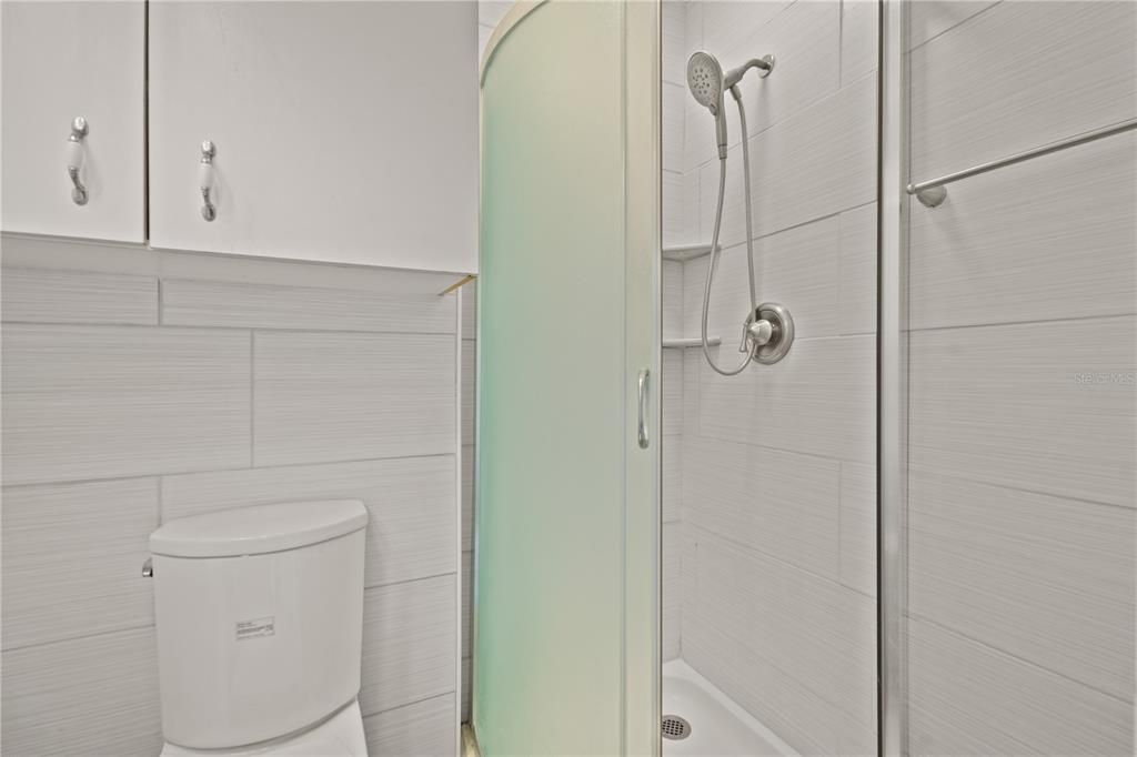 待售: $419,900 (2 贝兹, 2 浴室, 1047 平方英尺)