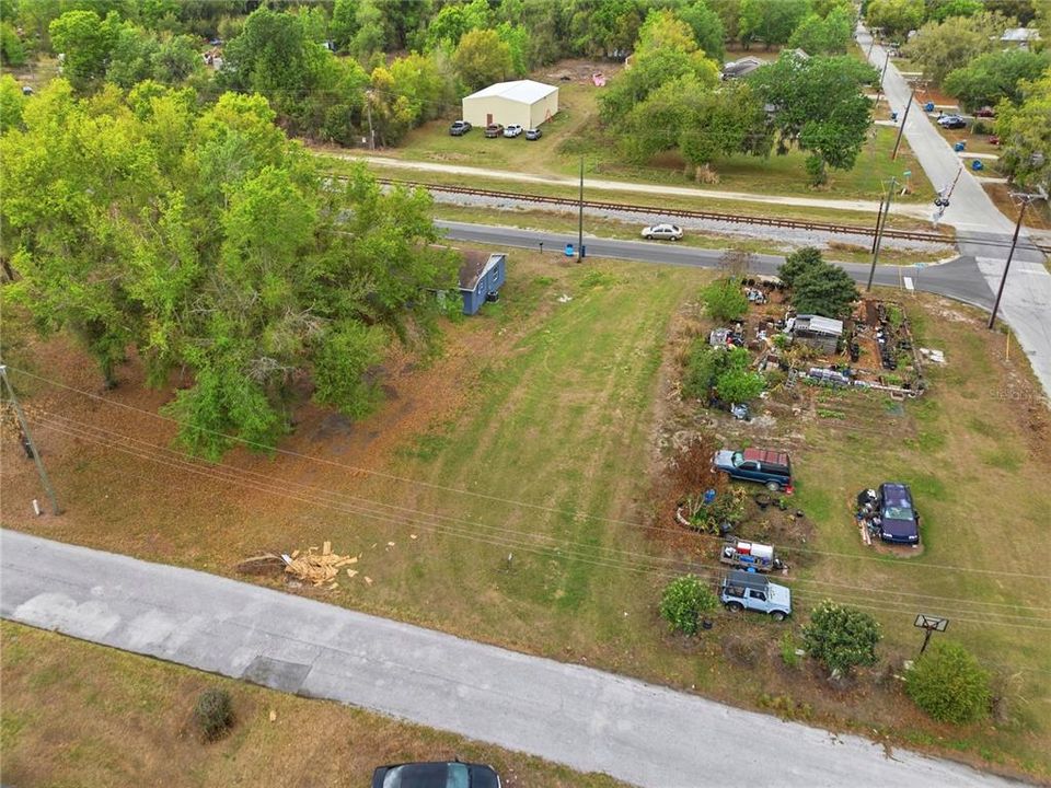 На продажу: $42,500 (0.22 acres)