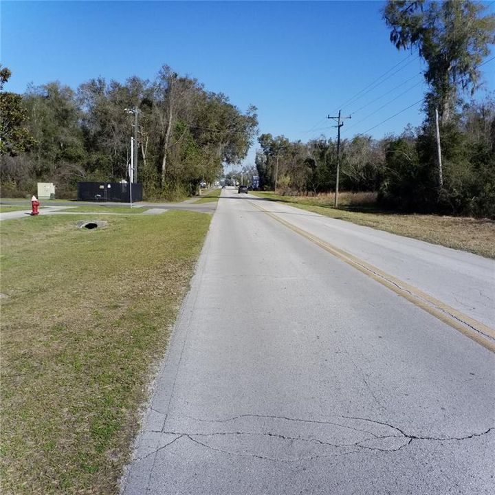 На продажу: $119,000 (3.22 acres)