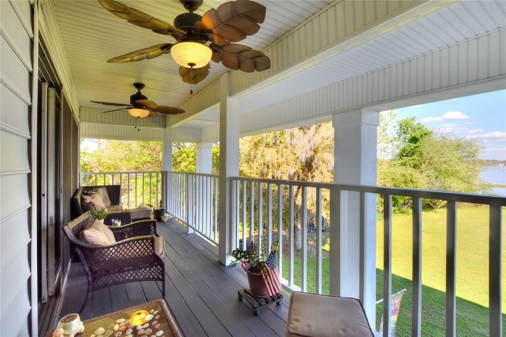 For Sale: $1,460,000 (6 beds, 7 baths, 6500 Square Feet)