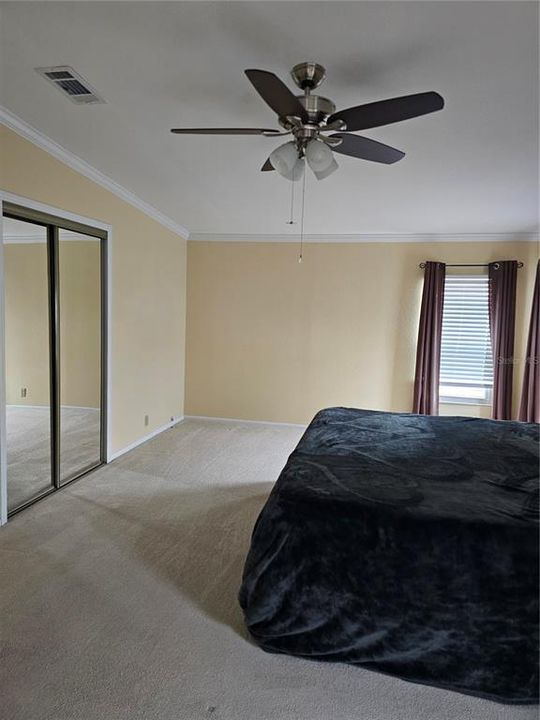 Active With Contract: $154,900 (2 beds, 2 baths, 1404 Square Feet)