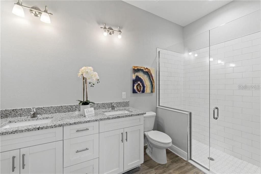 For Sale: $395,000 (3 beds, 2 baths, 1533 Square Feet)