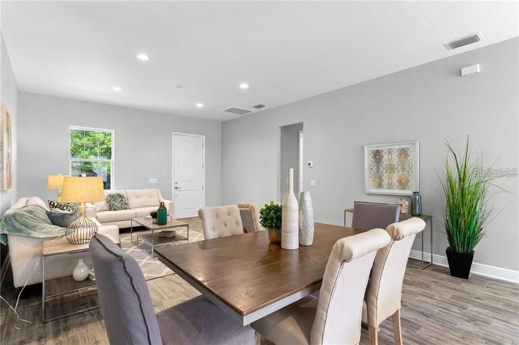 For Sale: $395,000 (3 beds, 2 baths, 1533 Square Feet)