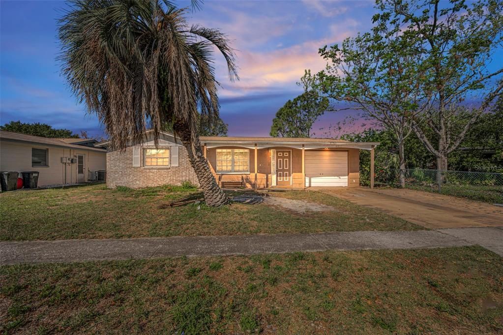 Recently Sold: $195,000 (3 beds, 2 baths, 1032 Square Feet)