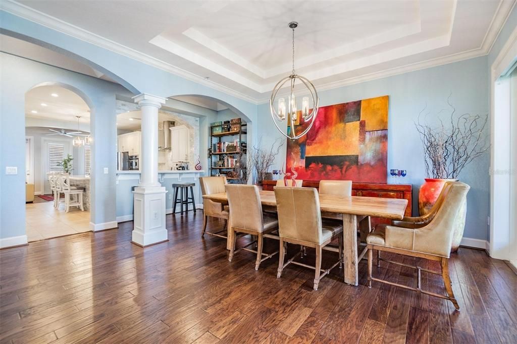 Dining Room and Breakfast Bar
