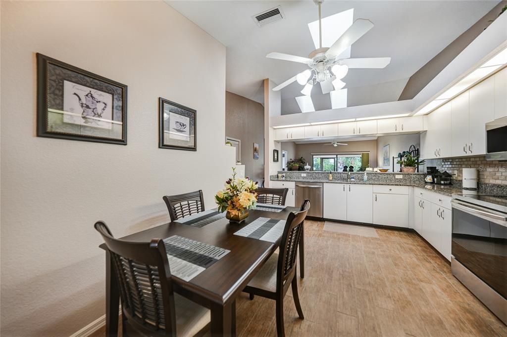 Active With Contract: $259,900 (3 beds, 2 baths, 1631 Square Feet)