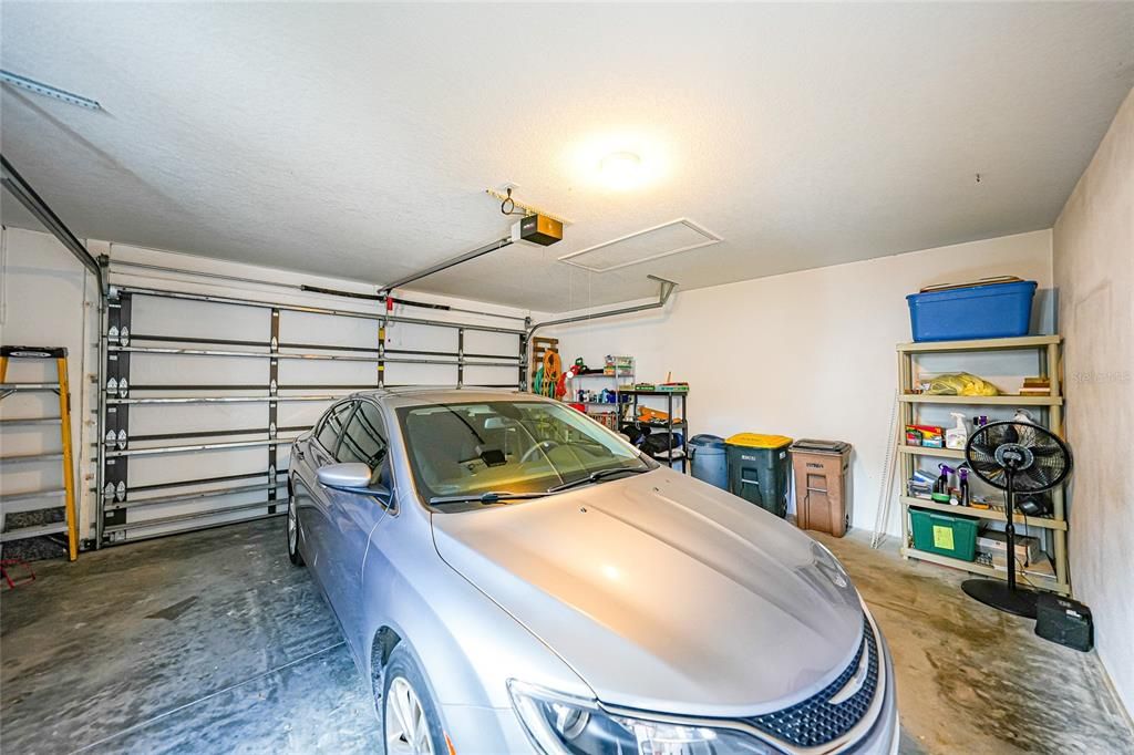 Active With Contract: $259,900 (3 beds, 2 baths, 1631 Square Feet)