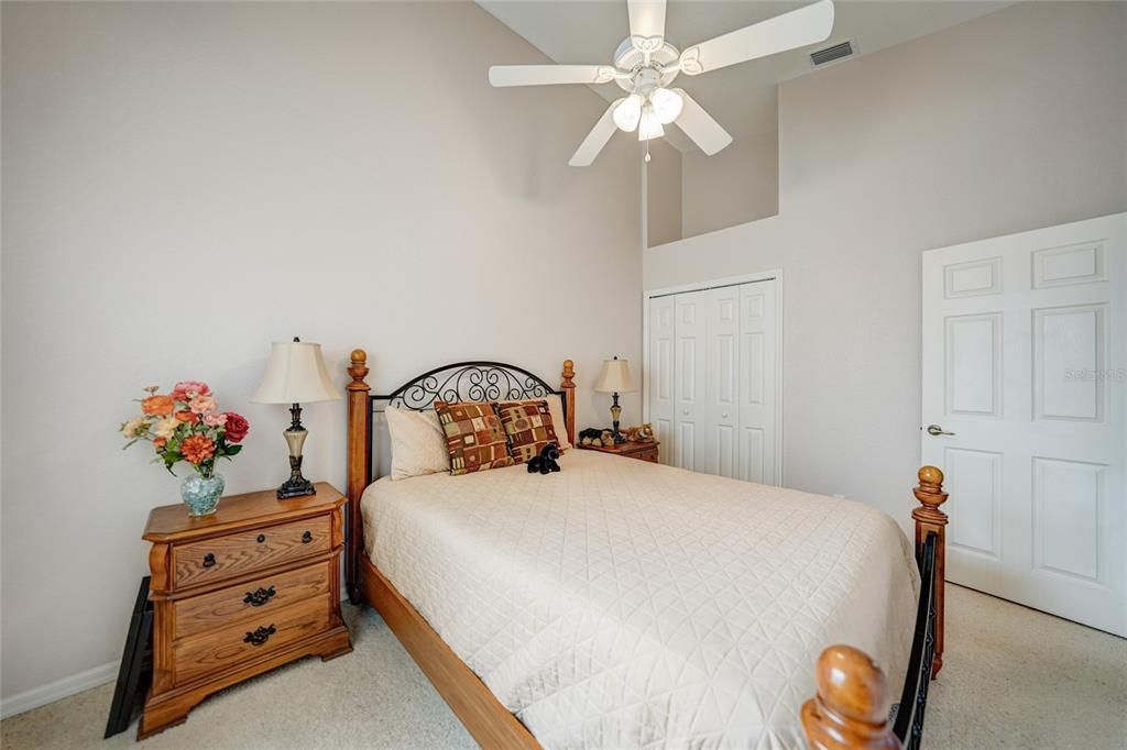 Active With Contract: $259,900 (3 beds, 2 baths, 1631 Square Feet)