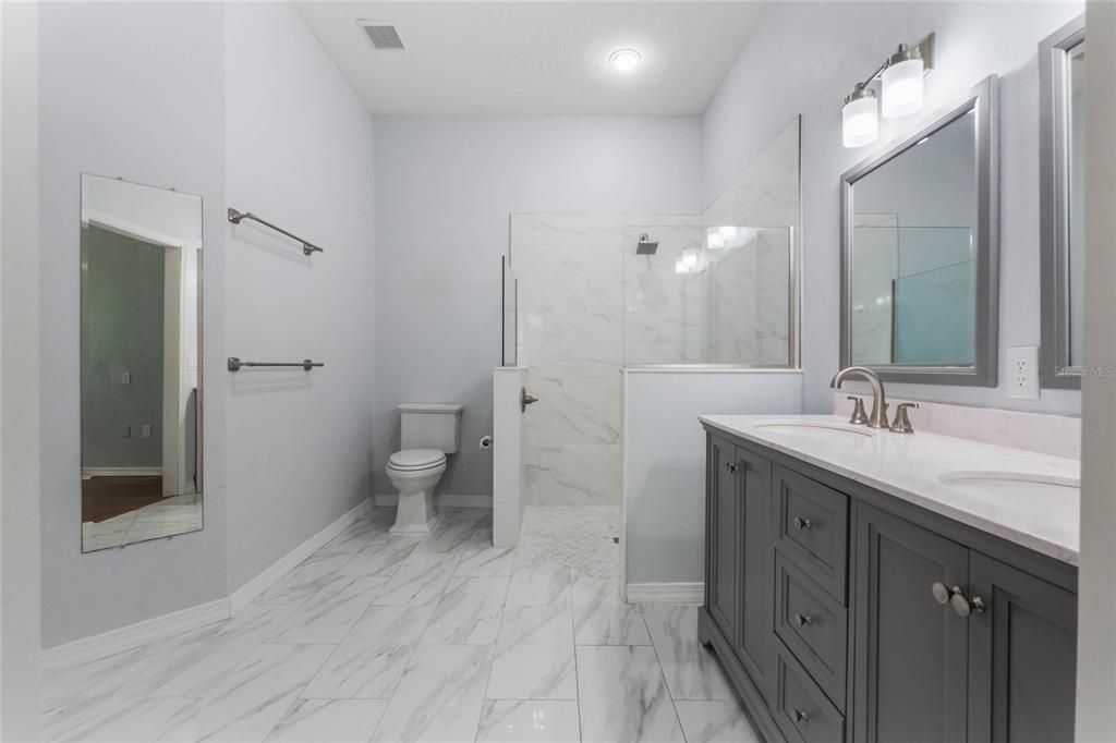 For Sale: $265,000 (2 beds, 2 baths, 1537 Square Feet)