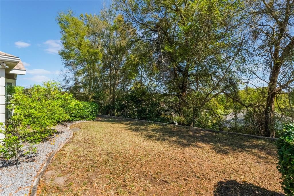 For Sale: $265,000 (2 beds, 2 baths, 1537 Square Feet)