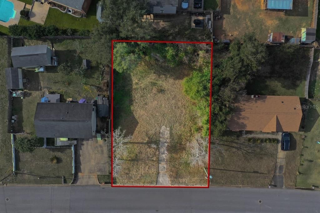 最近售出: $37,900 (0.21 acres)