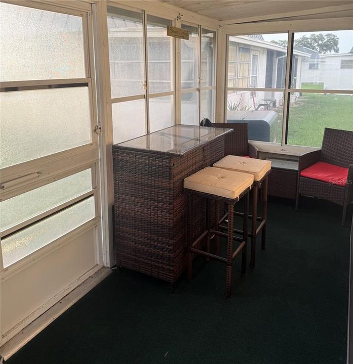 Activo con contrato: $90,000 (1 camas, 1 baños, 779 Pies cuadrados)