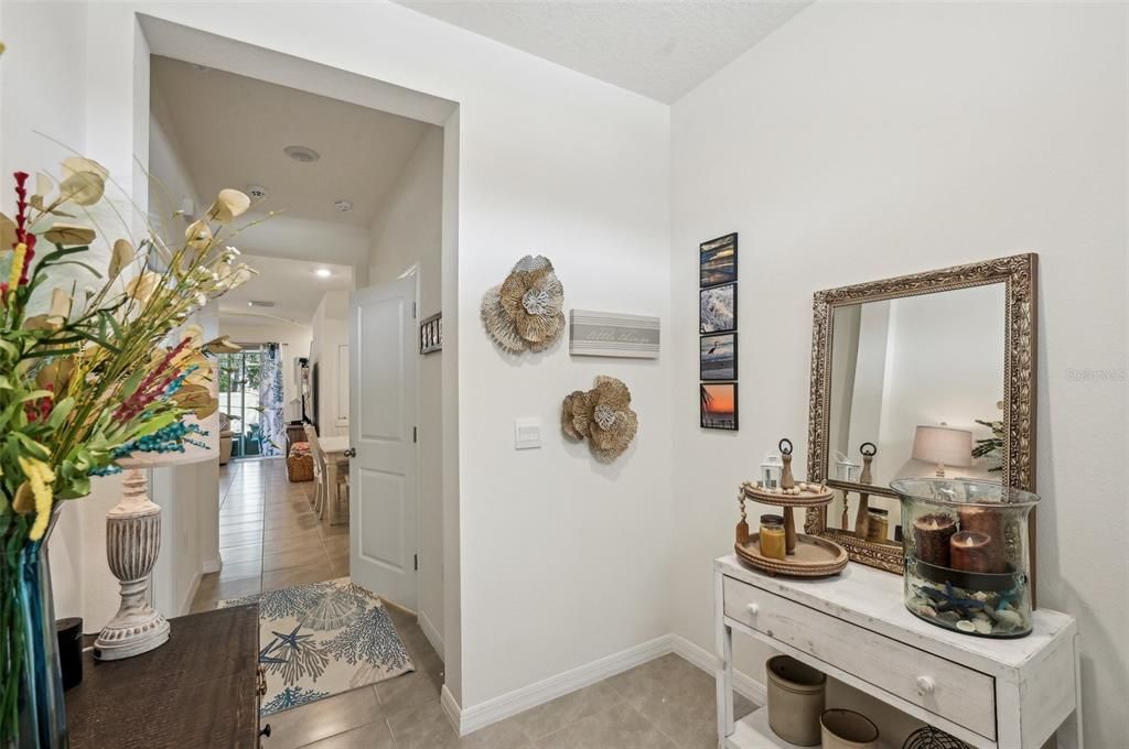 For Sale: $289,999 (3 beds, 2 baths, 1695 Square Feet)