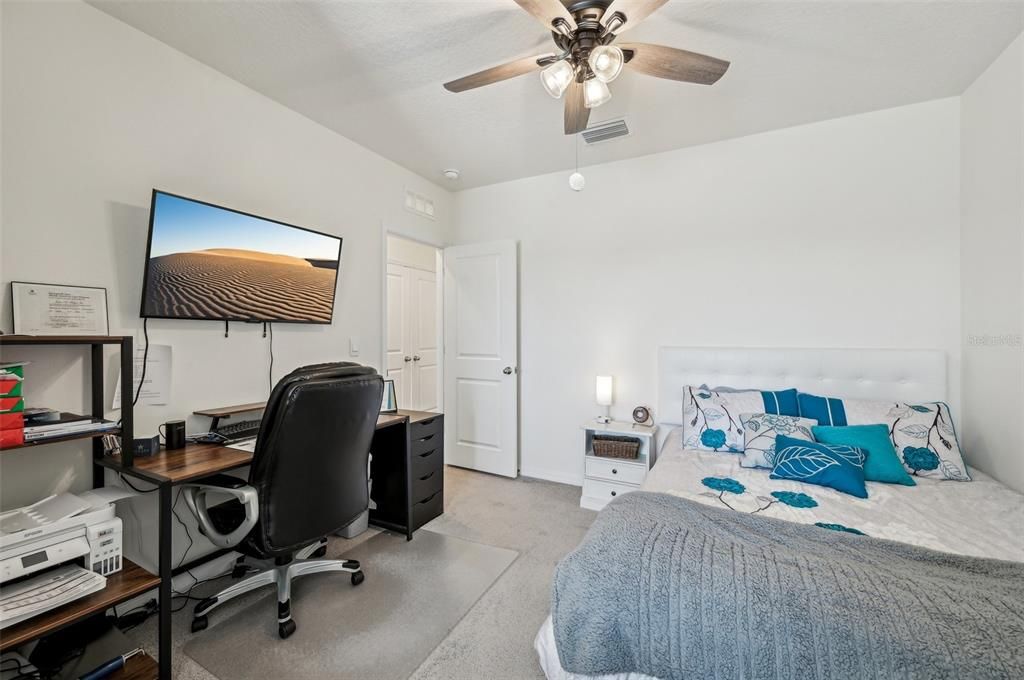 For Sale: $289,999 (3 beds, 2 baths, 1695 Square Feet)